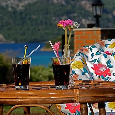 Bed & Breakfast Selimiye Saklibahce