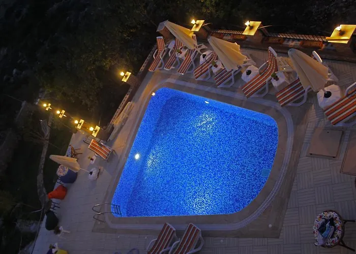 Couette-café Selimiye Saklibahce