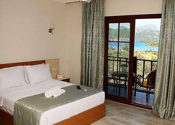 Selimiye Saklibahce Couette-café Marmaris